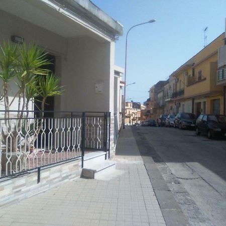 Casa Vacanza Valentina Noto Buitenkant foto